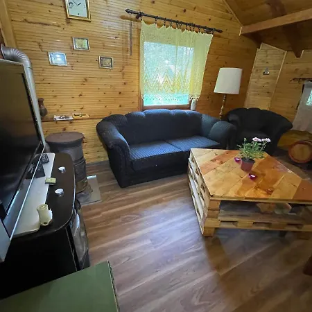 Carobna Koliba M&m Holiday home Cortanovci